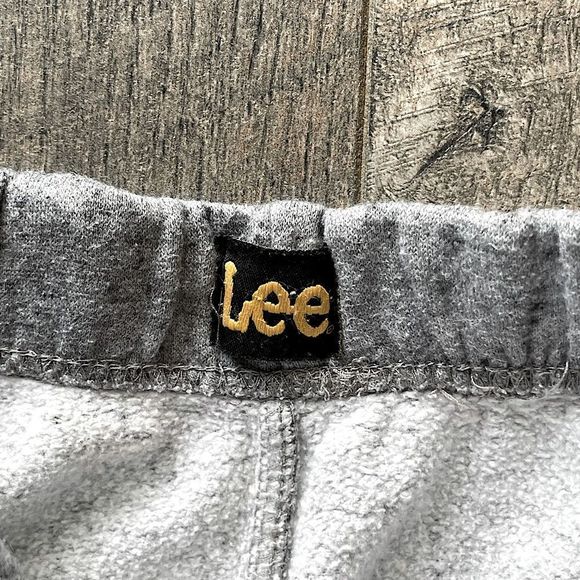 Lee Light Heather Gray Boys Sweatpants. Size Small. - Picture 3 of 4